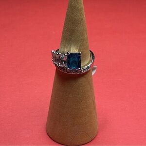 Bomb Party RBP8628 “Casual Beauty” Cubic Zirconia on Rhodium Size 6 Ring NWT